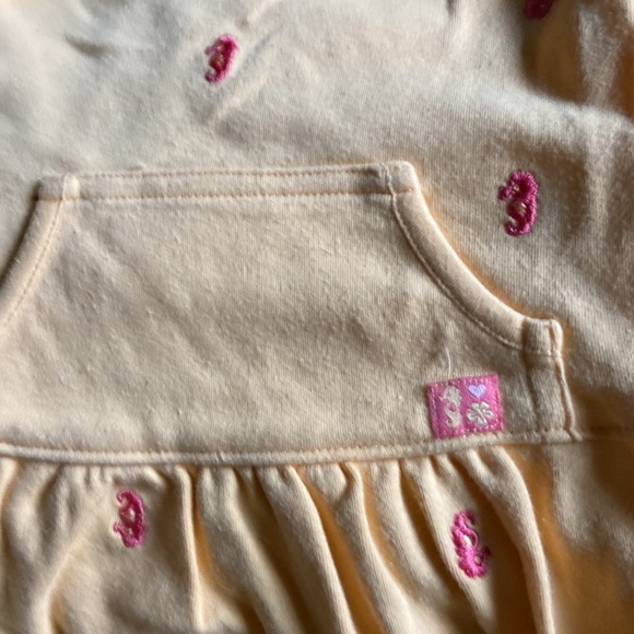 Cute little sundress for a 9 month old little girl - Picture 4 of 6